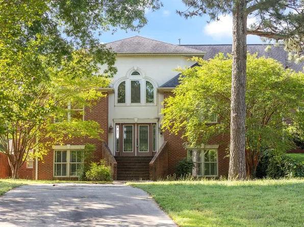 310 Fairway Lakes Rd, Greenwood, SC 29649