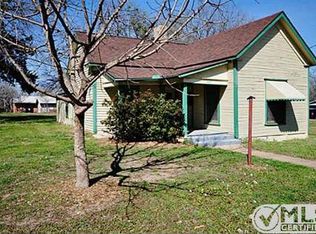 417 N 1st St, Midlothian, TX 76065