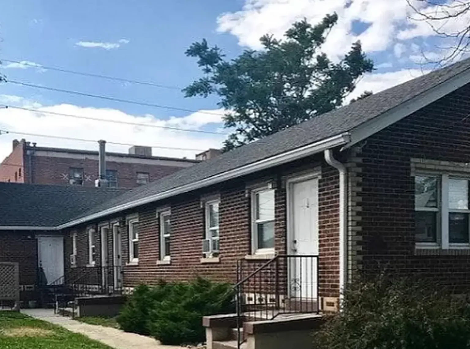 475 S Lincoln St — Photo 3