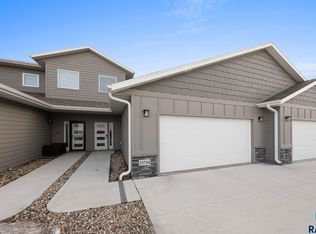 23744 461a Ave #3, Wentworth, SD 57075