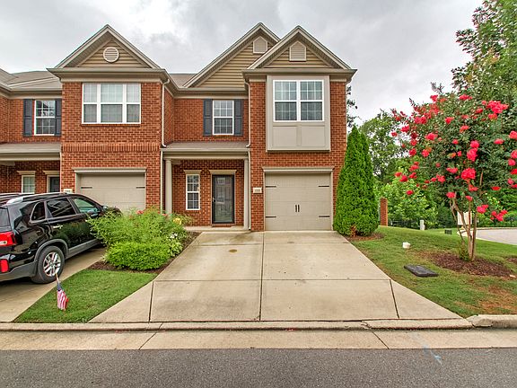 2nd image of 1355 Crown Point Pl