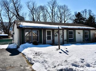 1008 Clematis St, Sinking Spring, PA 19608