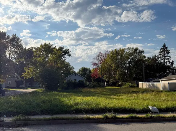 1321 N Olive St, South Bend, IN 46628