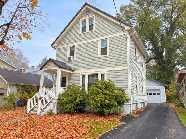 2 Redwood St #5, Warren, PA 16365