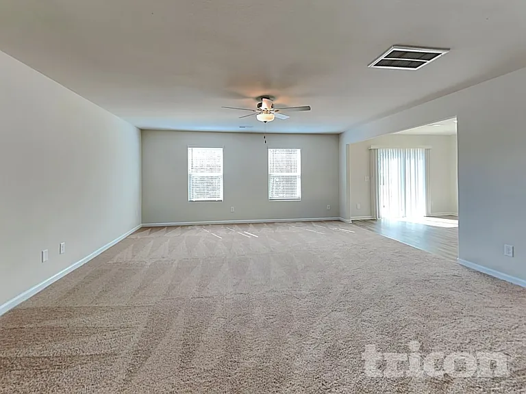150 Parkers Gate Dr — Photo 4