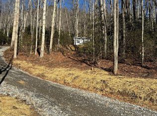 454 Sheepback Mountain Rd, Maggie Valley, NC 28751