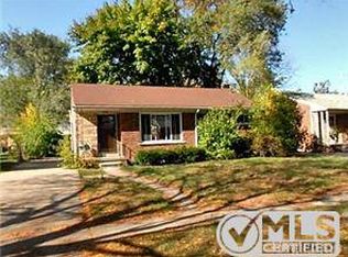 24641 Kenosha Ave, Oak Park, MI 48237