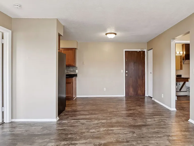 207 Maple Street — Photo 15