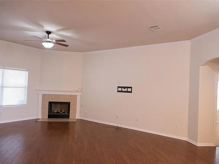 808 NW Broken Trace Ct — Photo 2