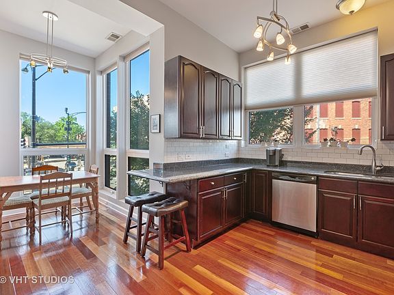 5th image of 1393 N Milwaukee Ave Unit 1W