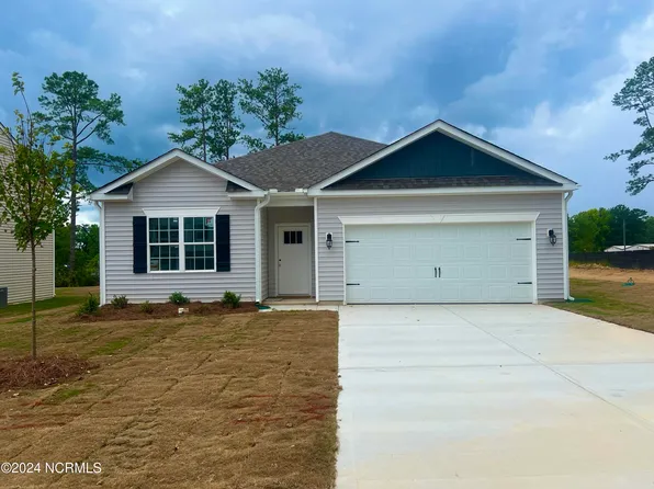 945 Ocean Court, Carthage, NC 28327