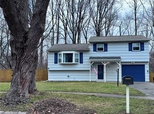 26 Lori Ln, Rochester, NY 14624