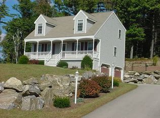 17 Saint Anthony Dr, Hudson, NH 03051