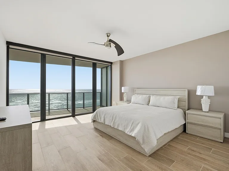 900 N Ocean Blvd #802 — Photo 20