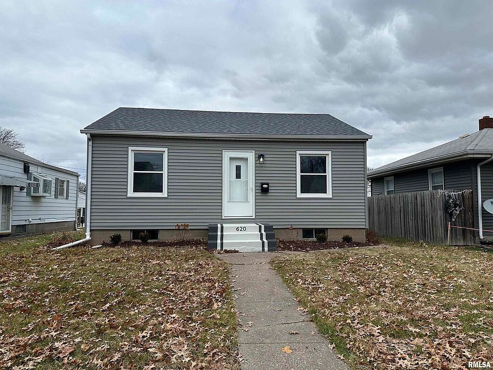 1st image of 620 W 30th St