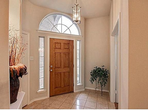 3rd image of 1504 Parkside Dr
