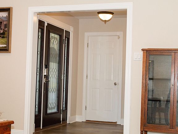 Foyer & Garage Access Door