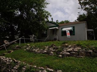 4409 S 33rd St, Omaha, NE 68107