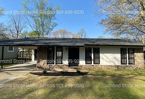 2nd image of 633 Paul Pl