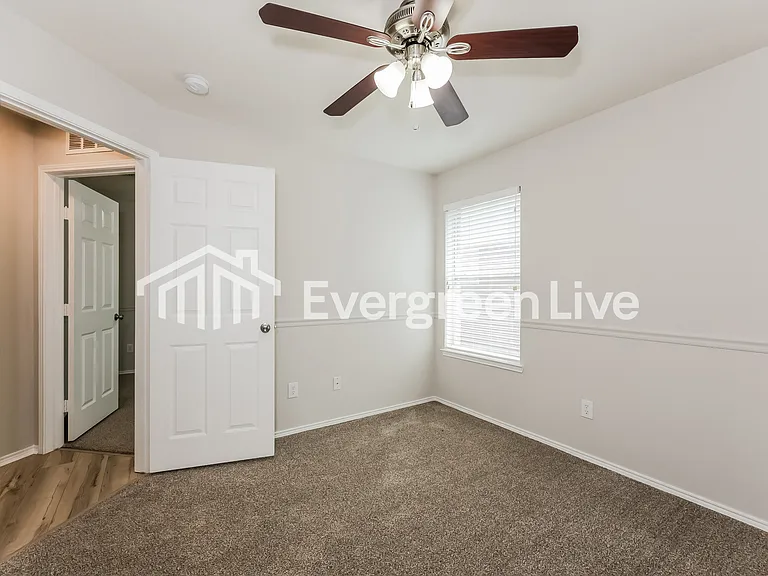 1408 Mountain Air Trl — Photo 8