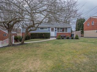 405 Hazelnut Dr, Monroeville, PA 15146