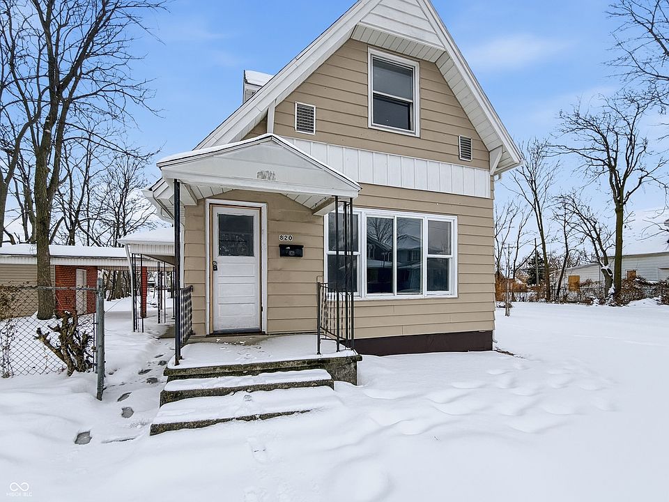 1st image of 820 E Lewis St