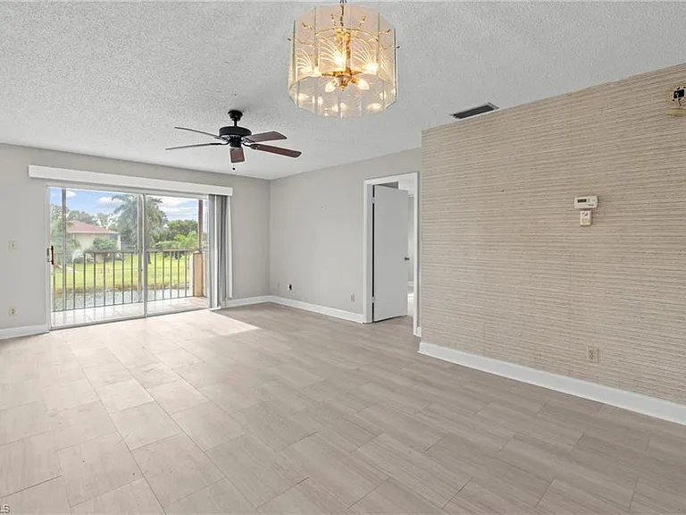 6184 Michelle Way #243 — Photo 8
