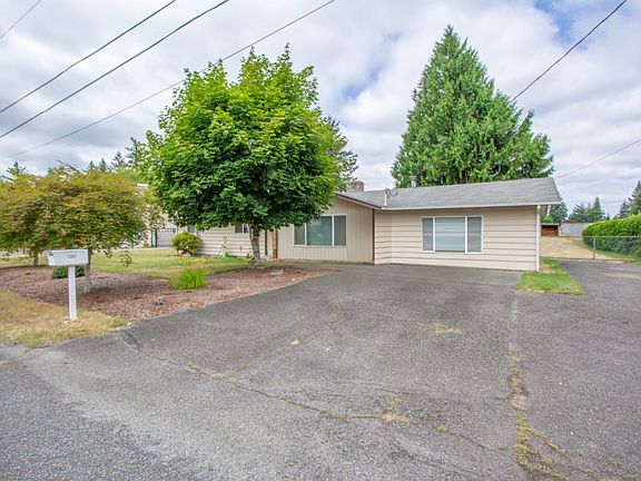 3rd image of 13902 2nd Avenue Ct E