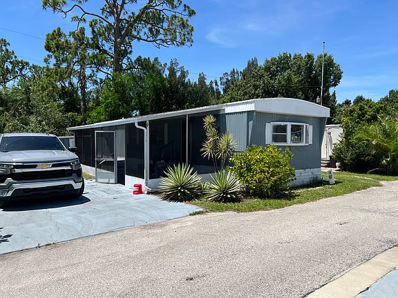 2nd image of 17881 N Tamiami Trl #4