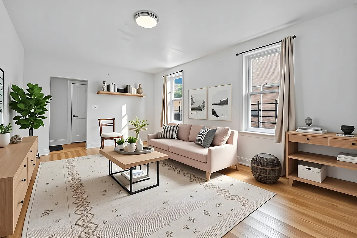 811 Walton Avenue F21