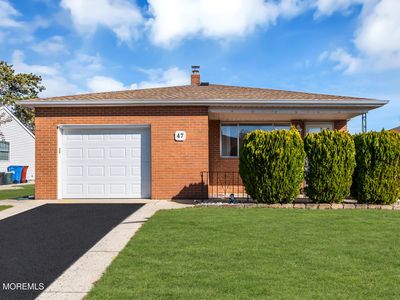 47 Hyannis Street, Toms River, NJ, 08757
