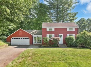 54 Stanley Dr, Glastonbury, CT 06033