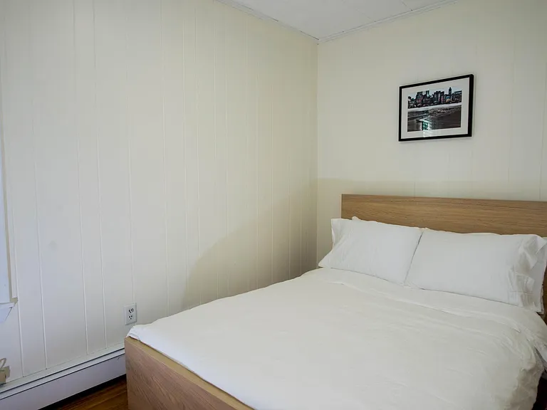 42 Everett St #1 — Photo 14