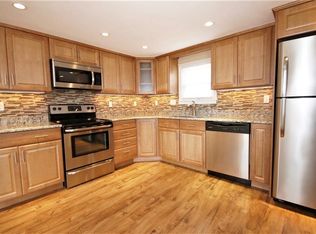 51 Pleasant St, Bellingham, MA 02019