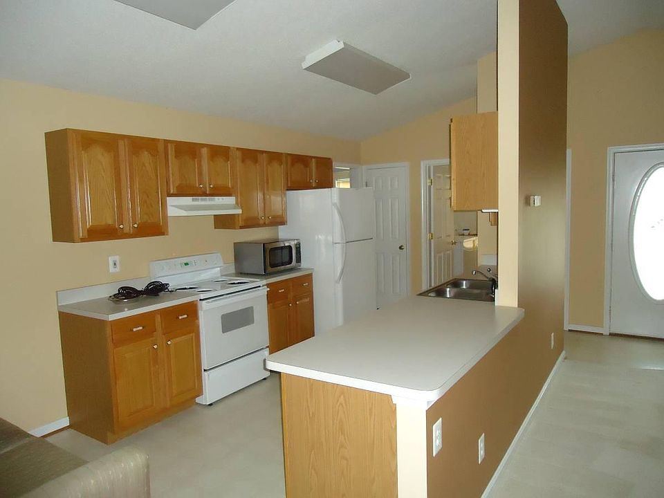 1st image of 17642 Oriole Dr