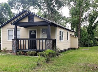 1945 Clement Ave, North Charleston, SC 29405