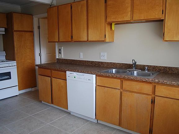 2nd image of 10286 Earlander St