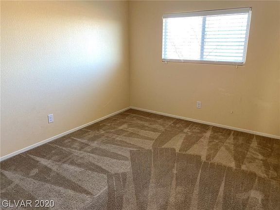 5th image of 8234 Wuthering Heights Ave