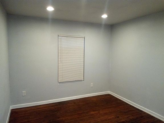 5th image of 2838 Marjorie Ave