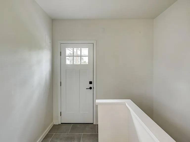 2492 Jay St — Photo 19