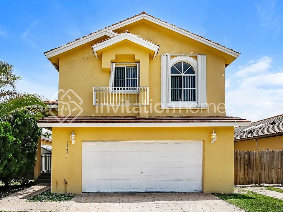 1st image of 14671 SW 156th Ave