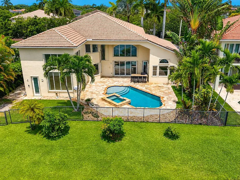 9511 Savona Winds Dr — Photo 3