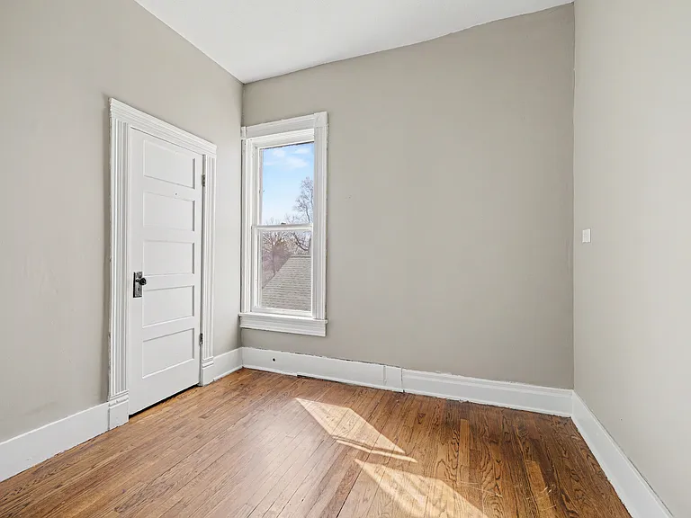 3833 1/2 Parker St #2 — Photo 6