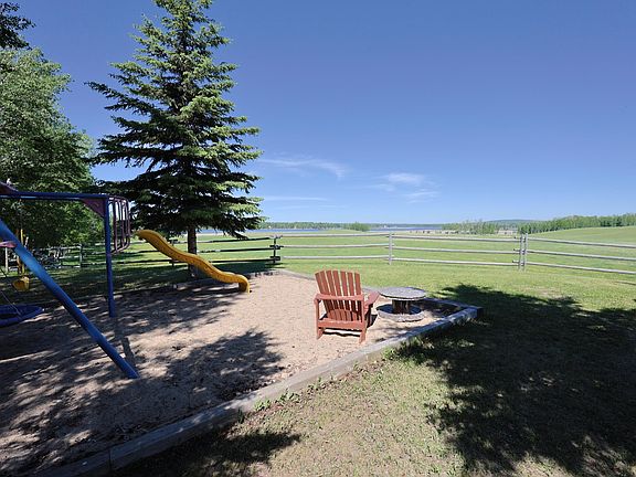 5th image of 240002 Township Road 674