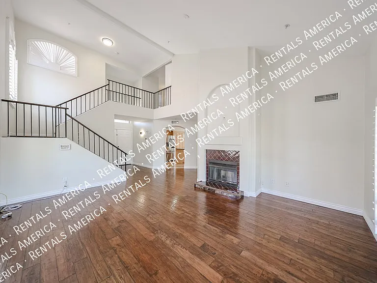 12704 N 89th Pl — Photo 11