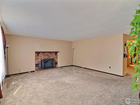 4th image of 310 21st Avenue Pl