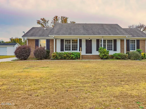 113 Washington Circle, Wallace, NC 28466
