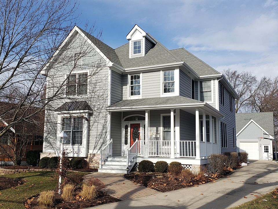 1st image of 142 W Greenfield Ave