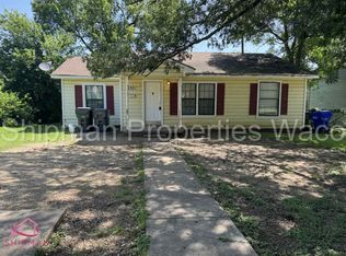 3301 N 20th St, Waco, TX 76708