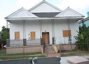 1st image of 2642 Dumaine St